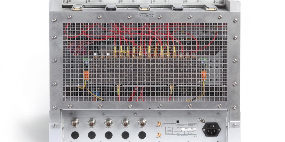 IZT R3600 多通道接收器系统返回