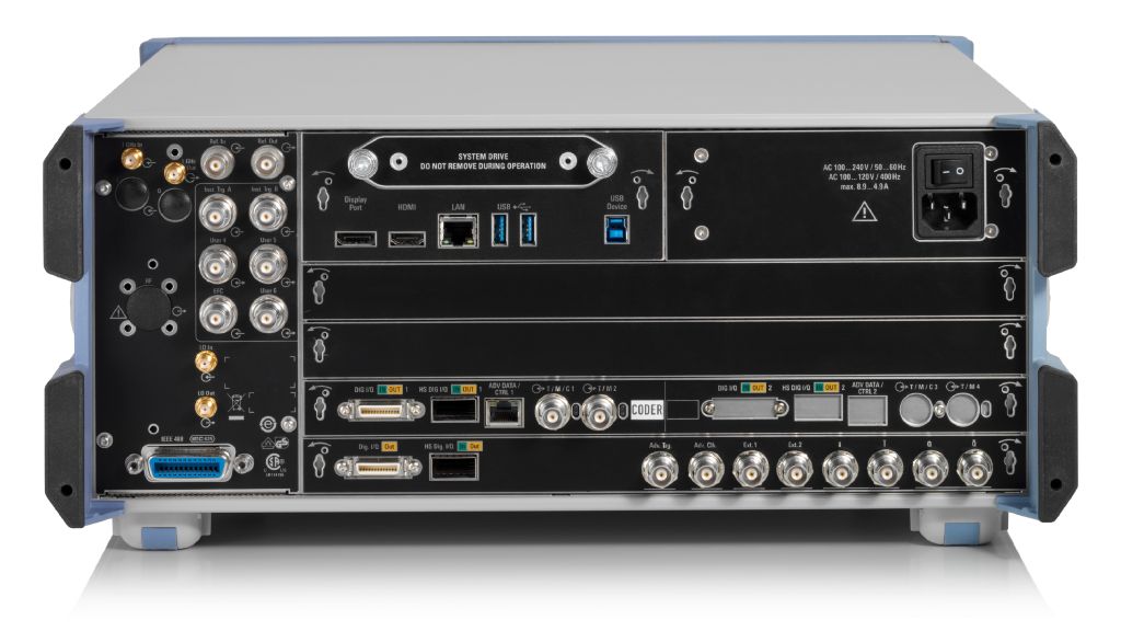 R&S®SMM100A 矢量信号发生器,后视图