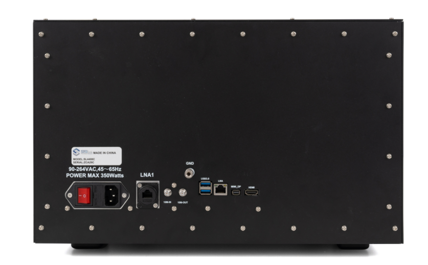 SLCS01 系列信道模拟器背板接口（型号 SL-A08UC）